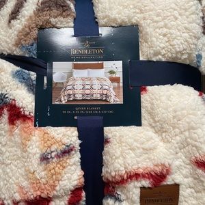 Pendleton queen sized home collection blanket new
